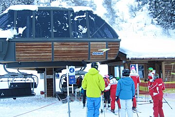 Aiguille du fruit chairlift