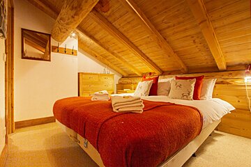 Sophia Chalet, Les Brevieres