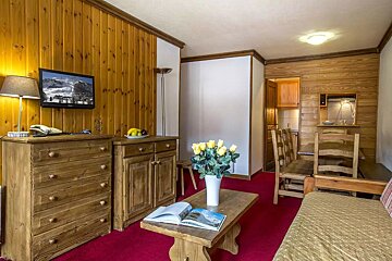 Alpina Lodge 1 Bed 4-Person Apartment, Val d'Isere - Centre