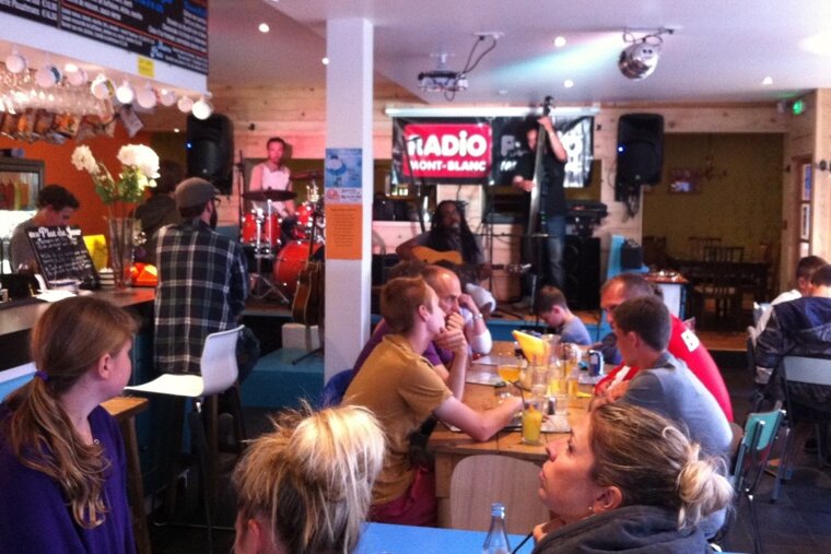 Kitsch Inn Bar & Restaurant, Les Houches
