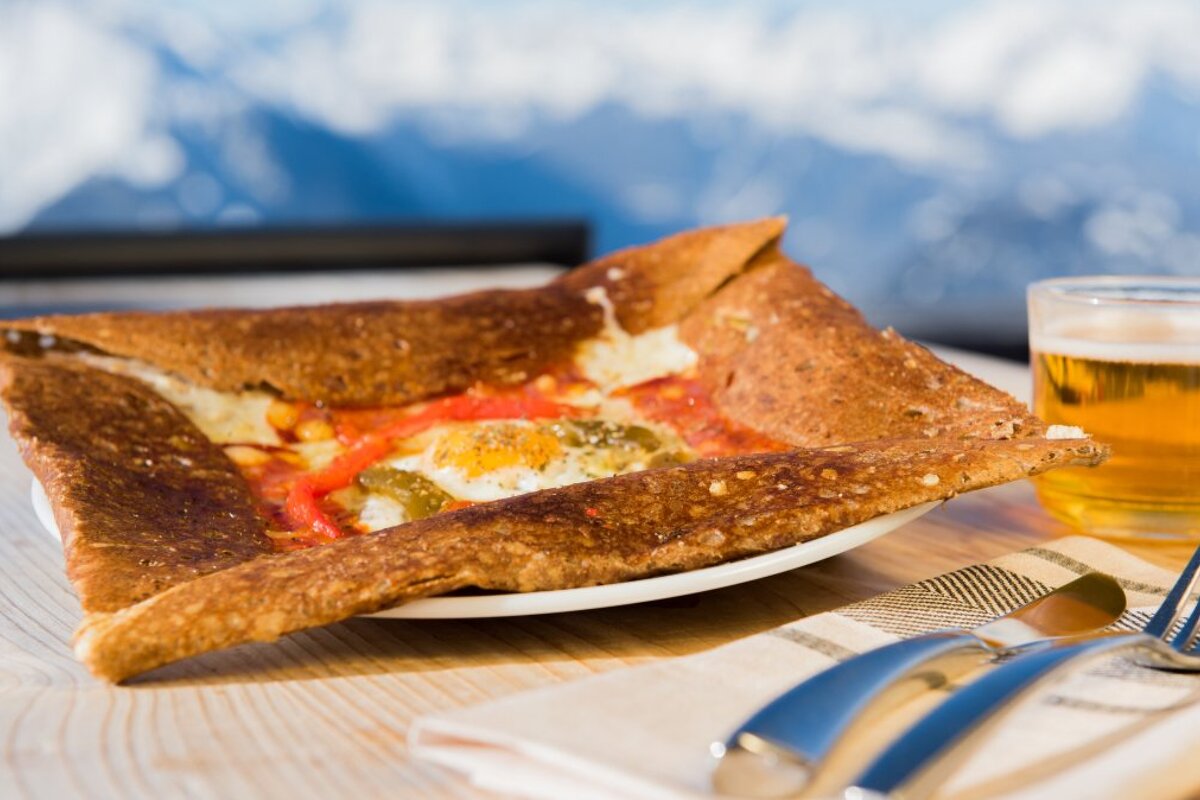 Le Mouton Noir Self Service Restaurant, Verbier main