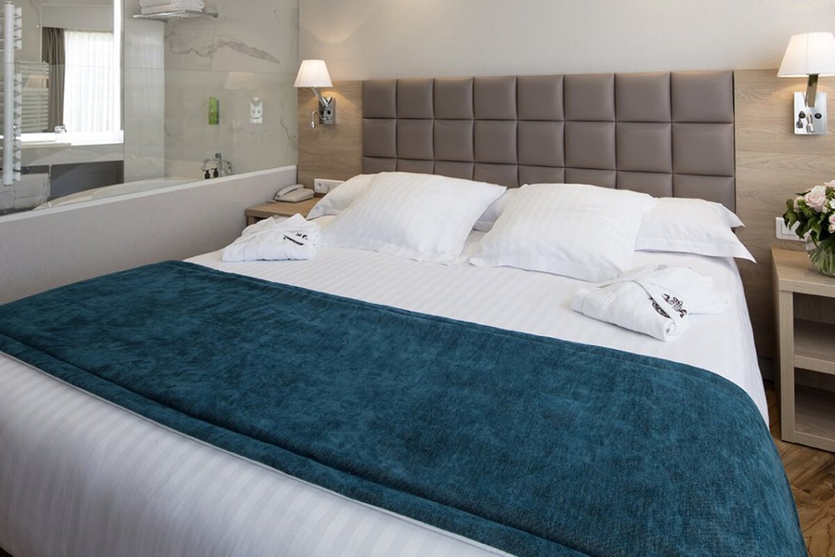 Splendid Spa & Hotel , Nice double bedroom