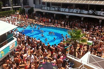 Craig David TS5 Pool Party