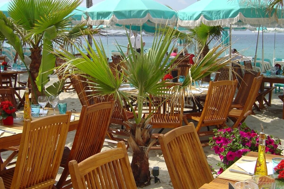 Les Pirates Restaurant, Juan les Pins exterior