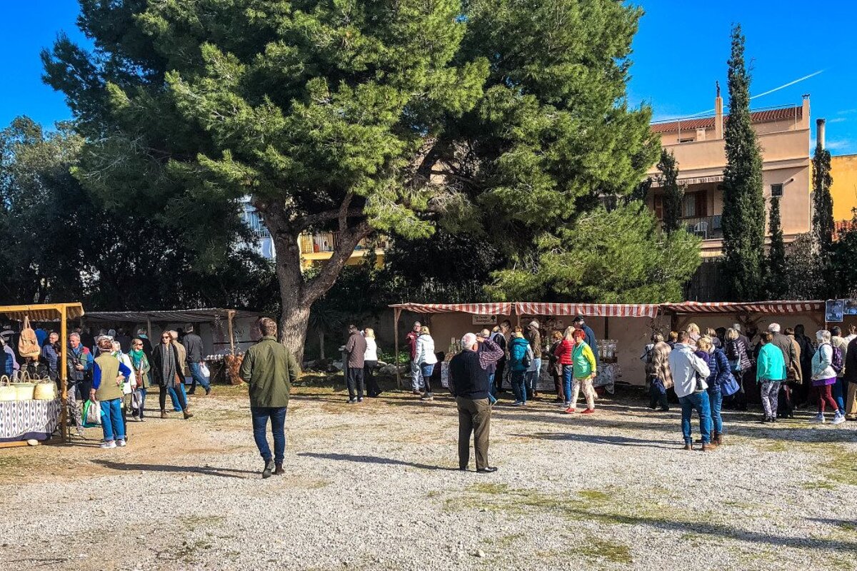 Almond Fair (Fira de la Flor d'Ametler) Review, Son Servera