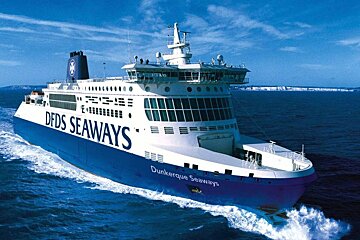 image of a DFDS ferry on the sea