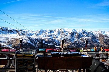 La Folie Douce Bar, Meribel terrace