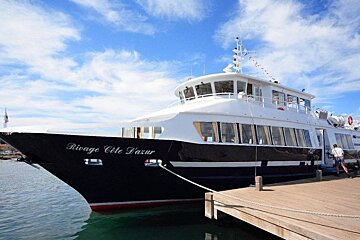 Nice Coastal Tour Boat Trip exterior