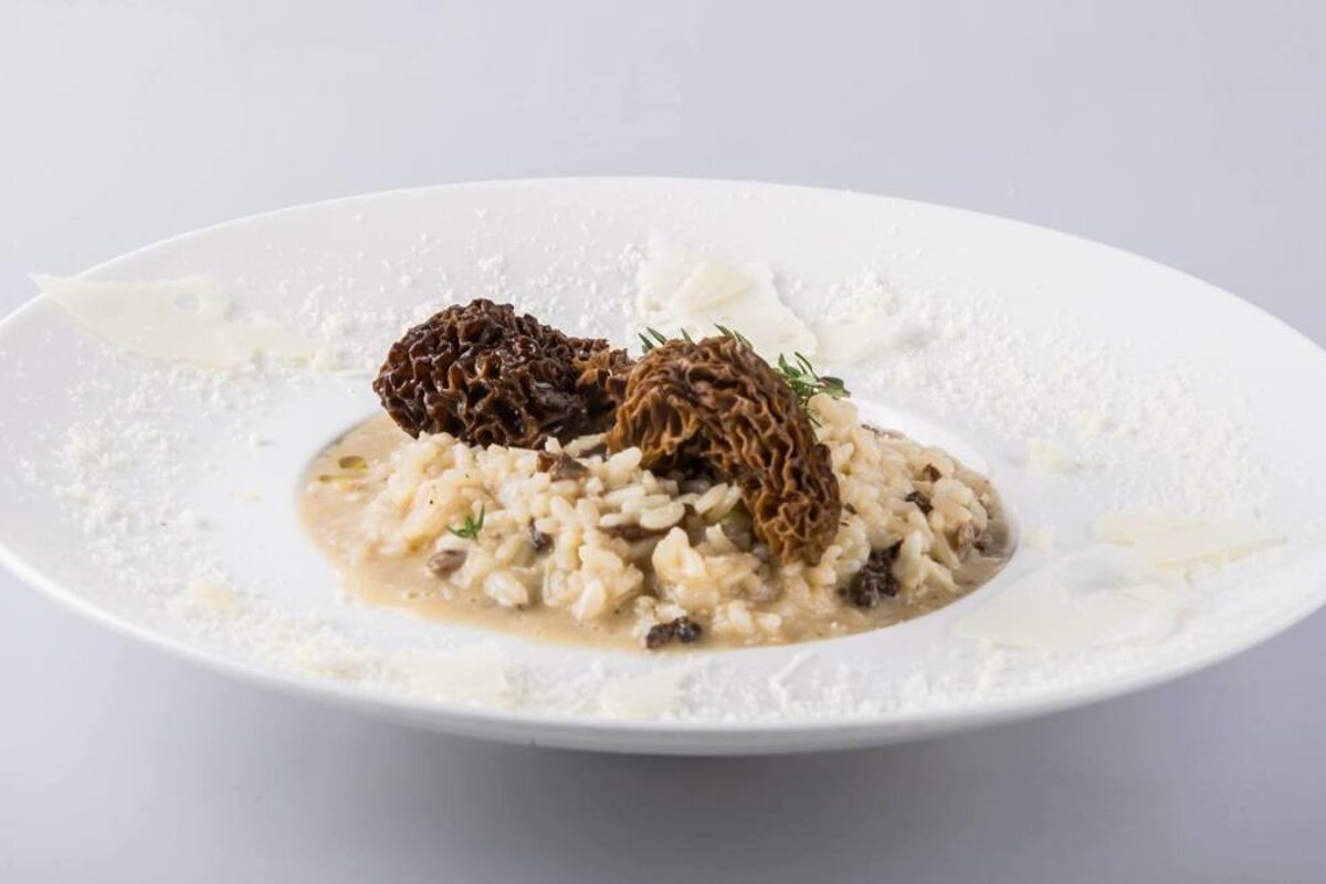 Chalet de la Roche Restaurant, La Plagne Villages style of cuisine