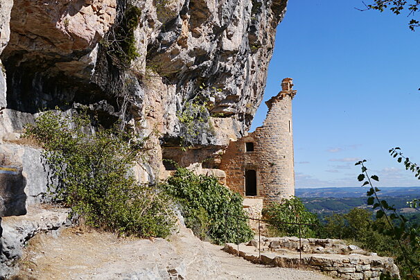 a view of the ruined fort at Autoire