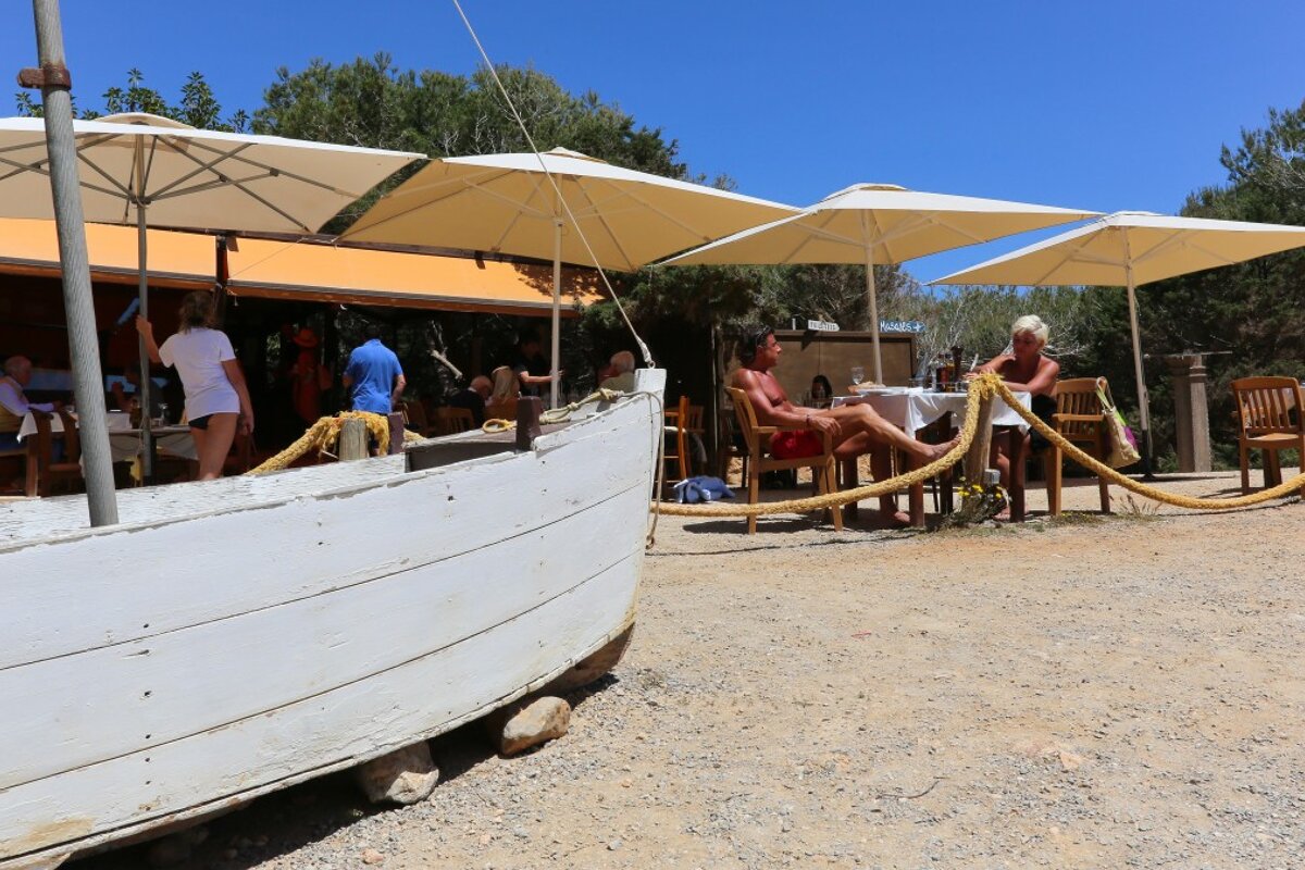 the restaurant at sa caleta