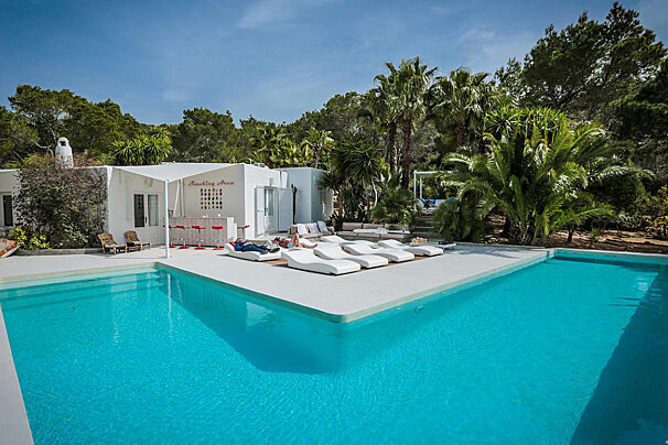 Soli Budha House, San Antonio outdoor swimming pool