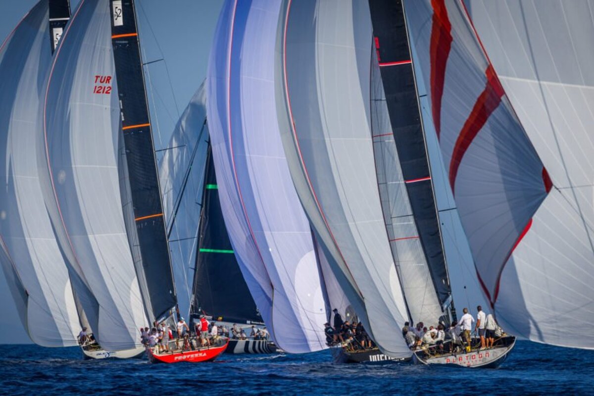 52 Super Series sailing, Golfe de Saint-Tropez