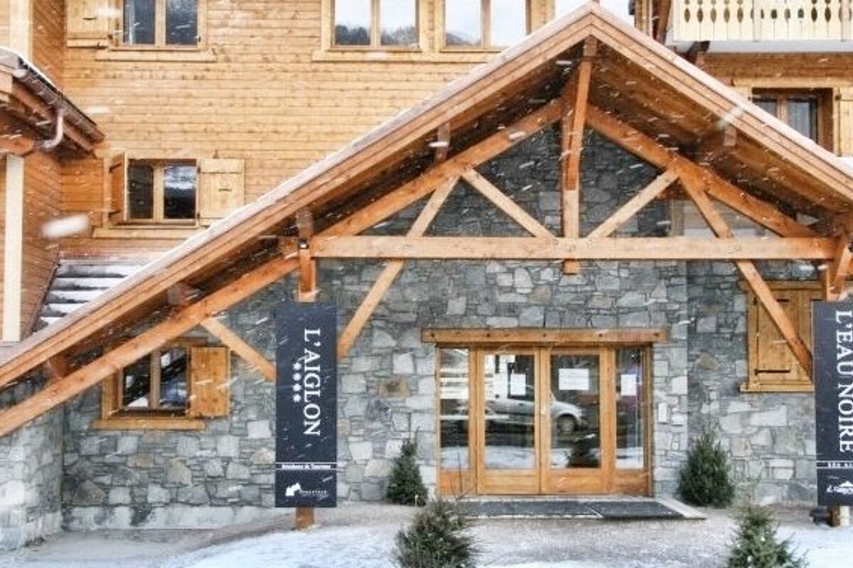 Aiglon Apartment, Morzine exterior