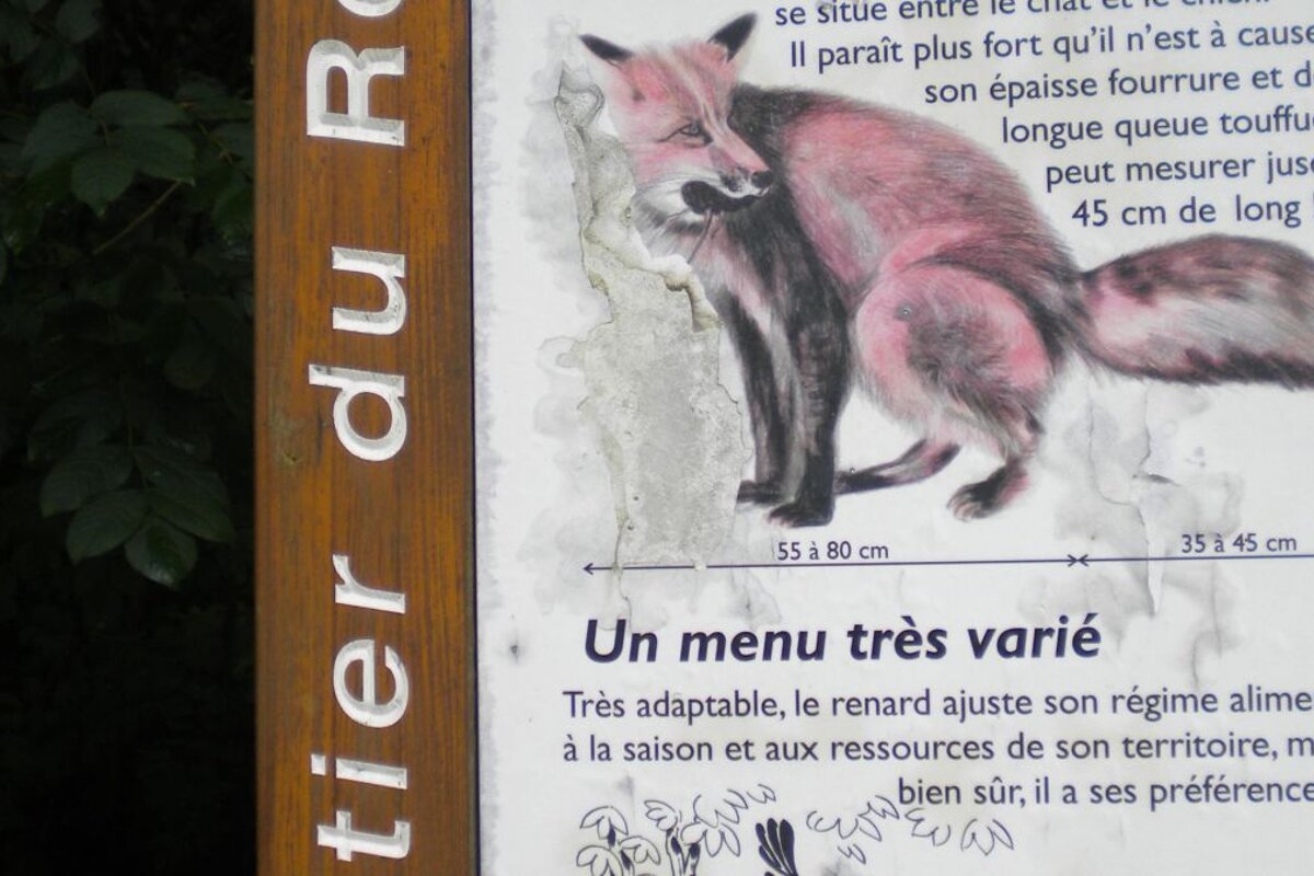 A sign that says tier du r on it