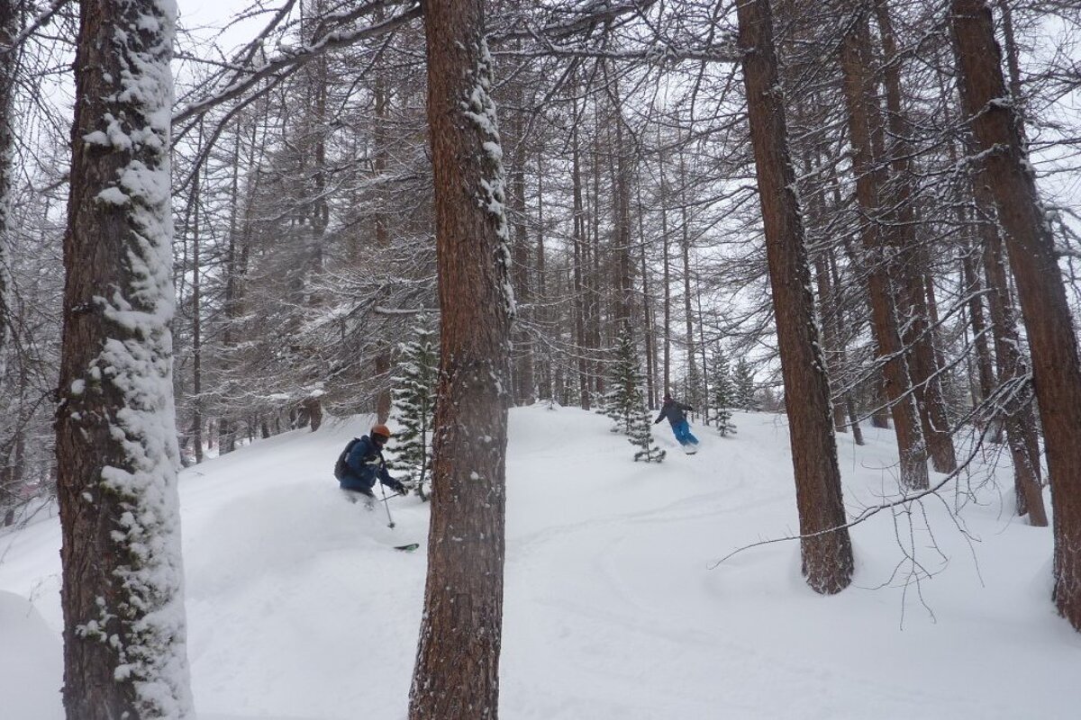 Incredible powder skiing in Val d'Isere