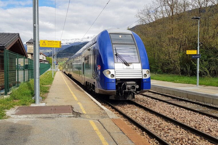 About Trains to La Plagne