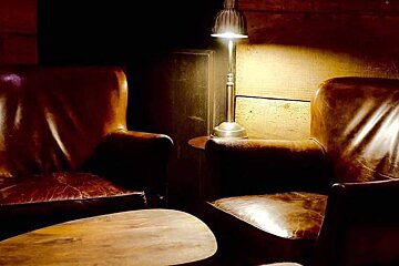 Cafe Brun, Antibes interior