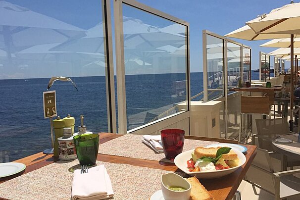 Las Brisas Restaurant, Monte-Carlo restaurant terrasse