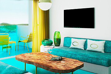 a picture of a hotel suite at Santos Dorado Suites Hotel, Playa d'en Bossa