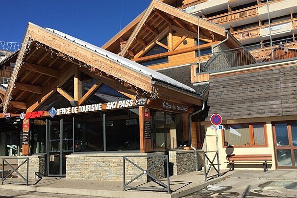Telecentre Ski Pass Office, Alpe d'Huez