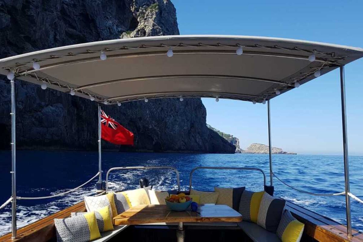 12 Person Classic Motor Boat, Port de Soller deck