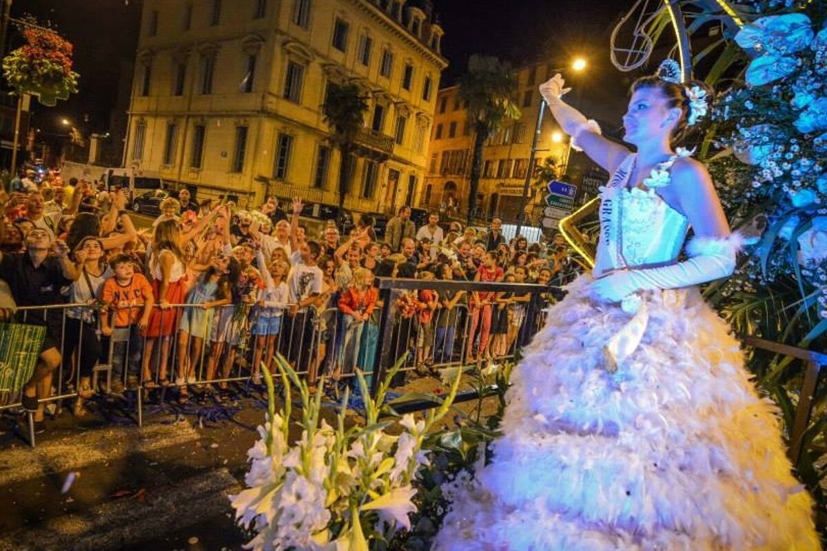 a float with a beauty queen