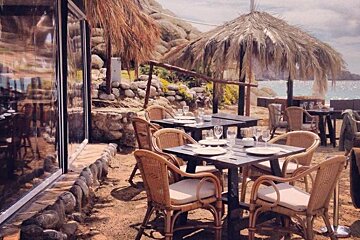 Yemanja Beach Club, Cala Jondal restaurant