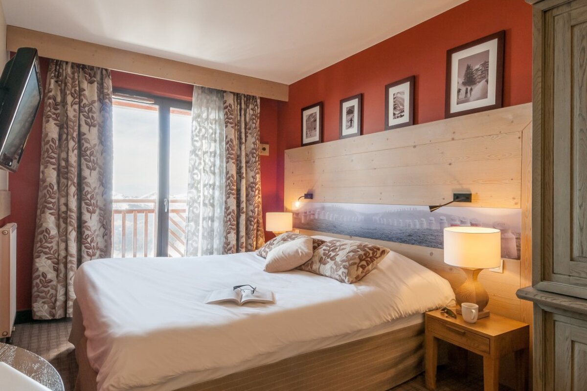 5 bed apartments - Premium Residence L'Amara, Avoriaz double bedroom