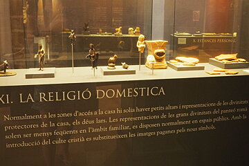 a museum showcase with artefacts from mallorca's roman period