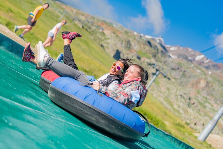 Tubing at Les Bergers