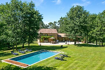 Lou Calvel Villa, Cazals