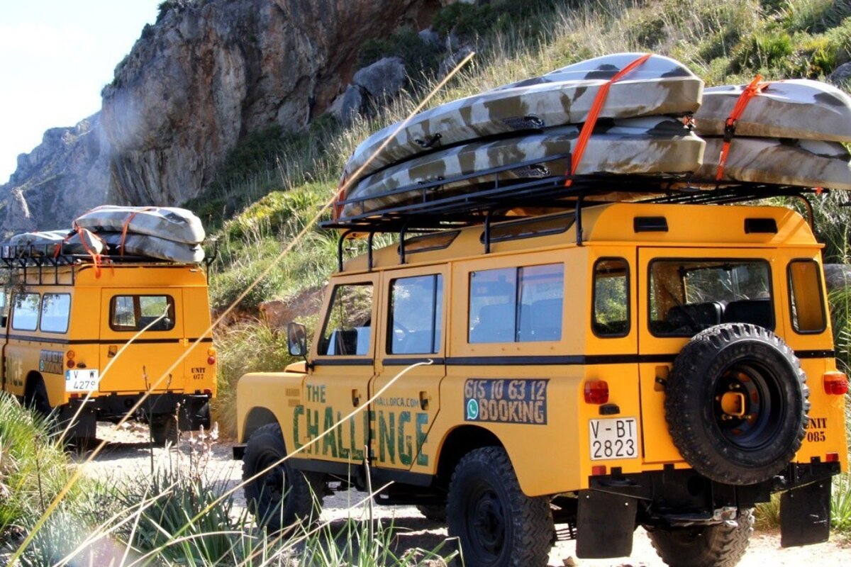 Whats Adventure - The Challenge Activity Landrovers