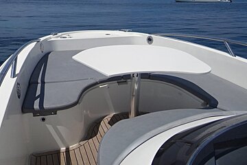 10 Person Motor Boat,  bow