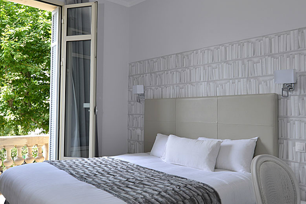 La Villa Nice Victor Hugo, Nice Centre double bedroom