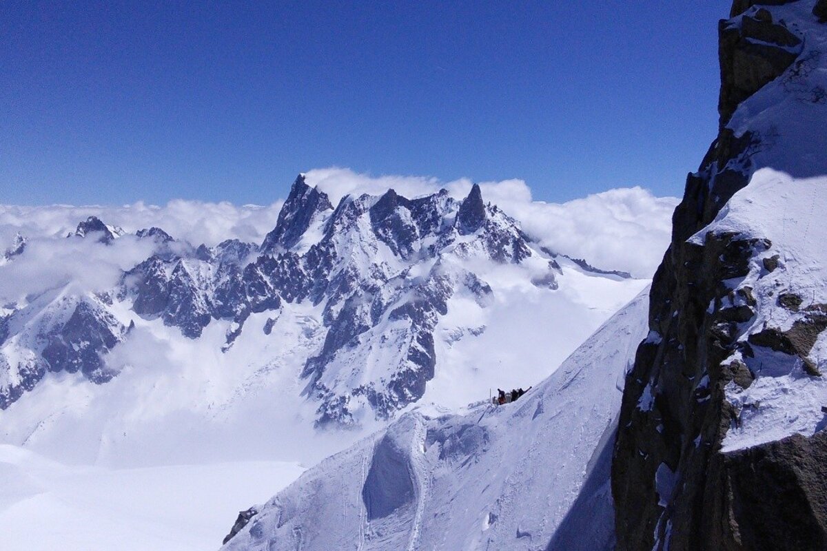 Mountaineers in the Vallee Blanche