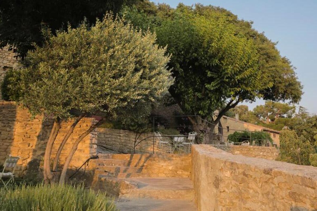 Chateau la Roque Hotel, La Roque sur Pernes garden