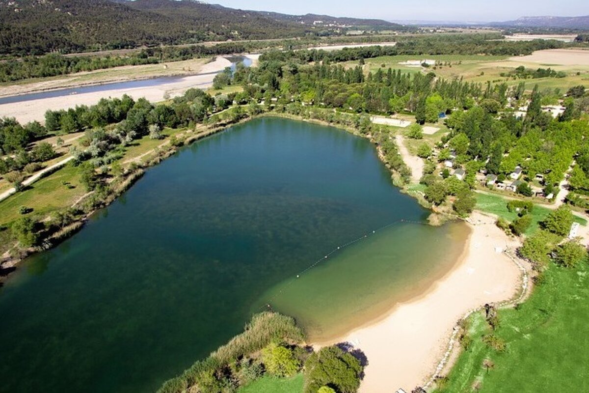 Raille Lake Watersports, Apt