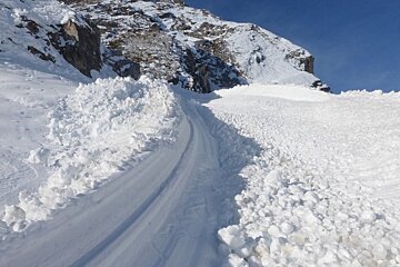 avalanche debris
