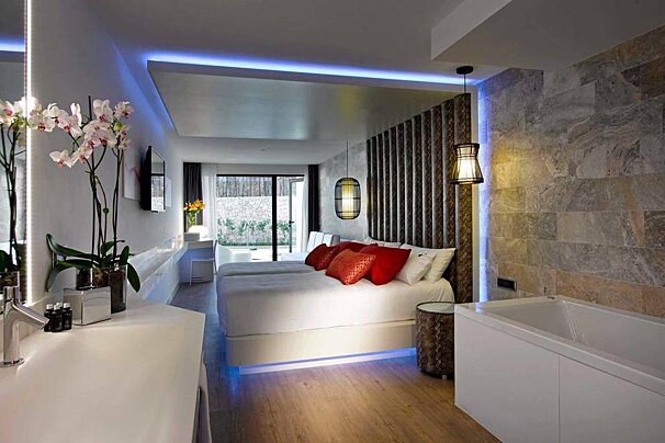 Hard Rock Hotel, Playa d'en Bossa twin bedroom