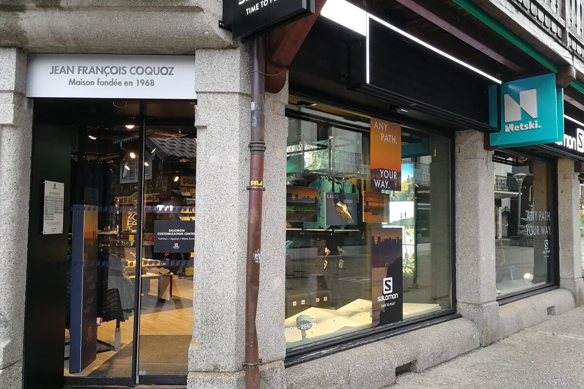 A store front with a sign that says jean francois coquoz