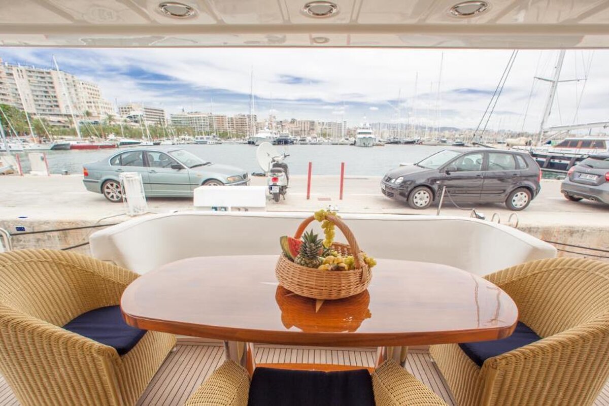 Technema 85' 26.5m Motor Yacht, Palma de Mallorca dining