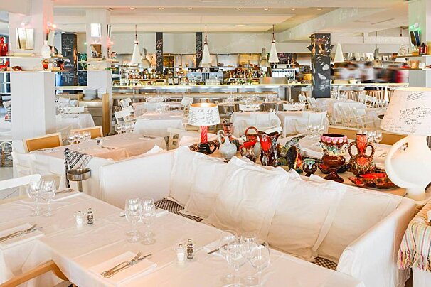 La Co(o)rniche Restaurant, Pyla-sur-Mer interior