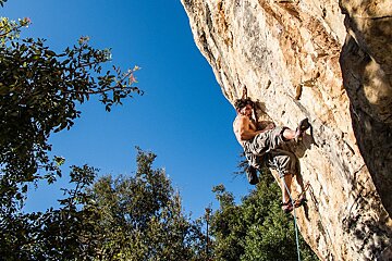 Climbing in Saint-Tropez