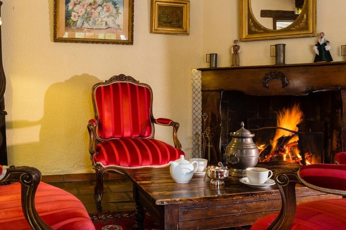 Auberge de Cassagne Hotel & Spa, Avignon living-room