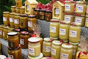 Fete du Miel (Honey Festival) in Goult, Goult