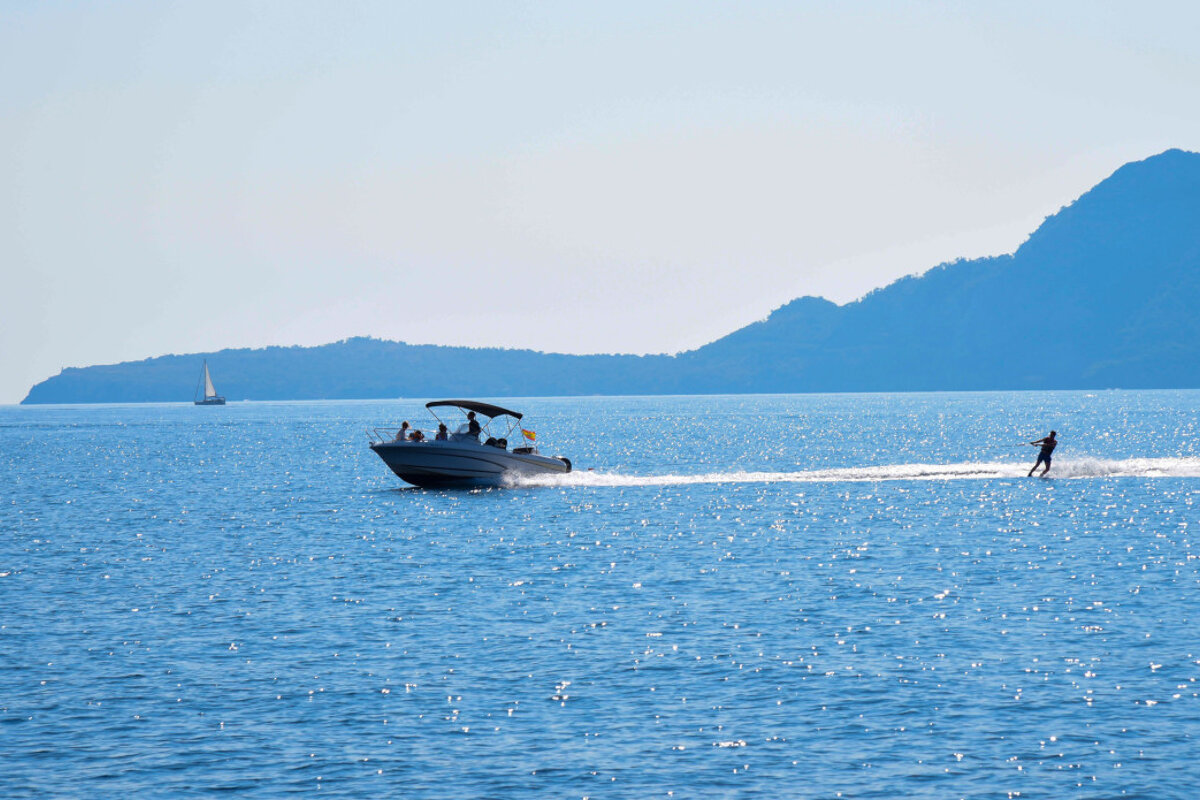 Sailing & snorkelling tour from Port de Pollença