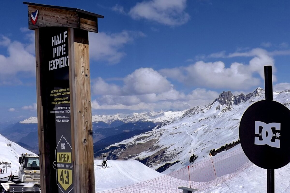 area 43 in meribel DC snowpark