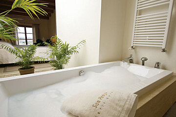 Son Penya Petit Boutique, Sant Llorenc bathroom