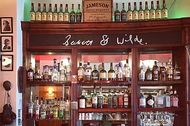 The Beckett & Wilde Pub, Chamonix - Centre interior